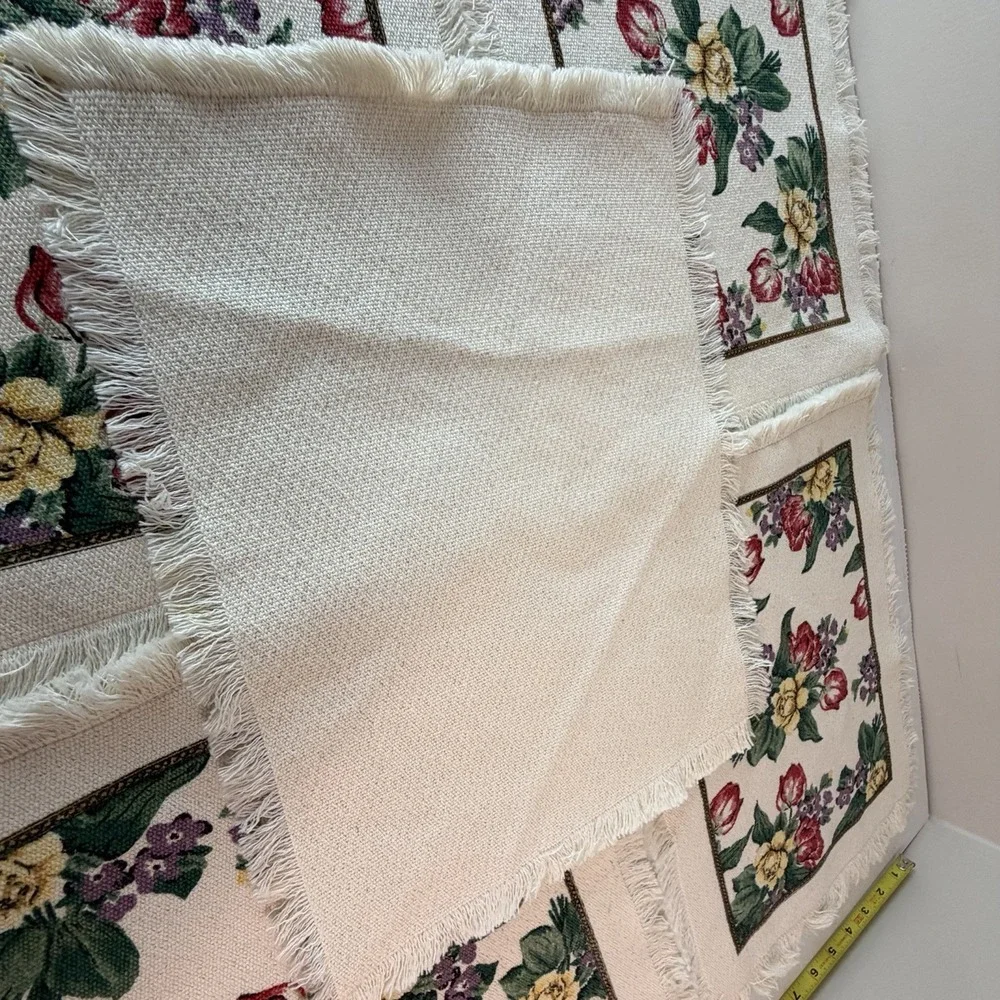 Vintage Stevens Linen Placemats Napkins Set 5, Floral Cottagecore Fringed USA